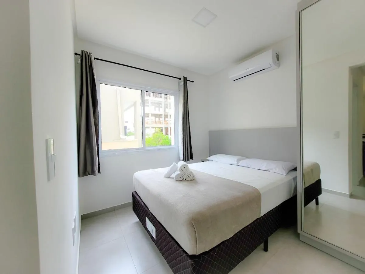 Hospeda Mariscal Flat Aparthotel Bombinhas 0*,  Brasil
