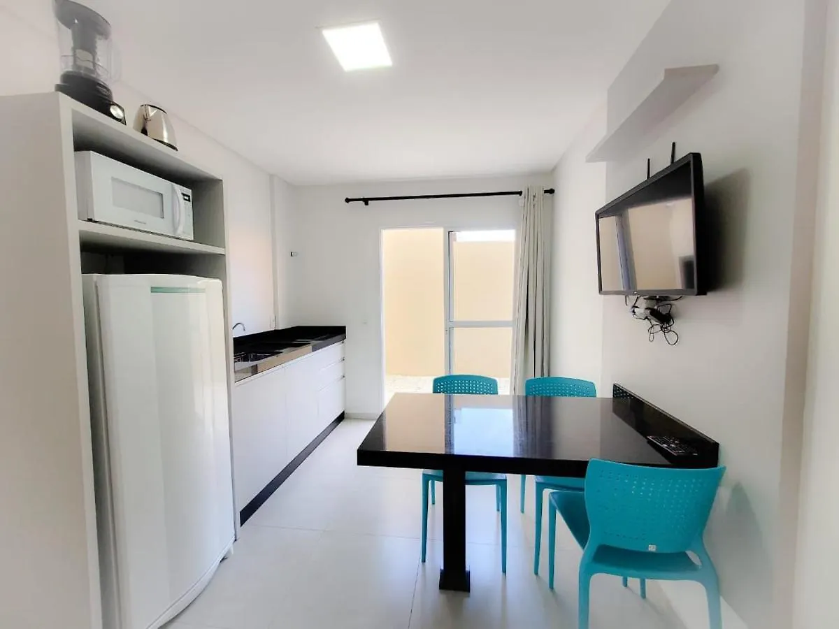 Hospeda Mariscal Flat Aparthotel Bombinhas
