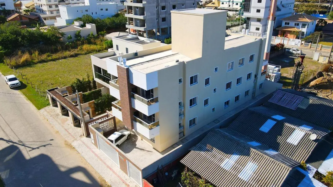 Hospeda Mariscal Flat Aparthotel Bombinhas